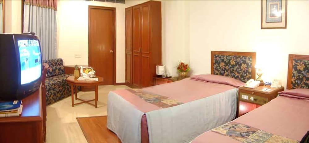 Hotel Amer Palace 博帕尔 外观 照片