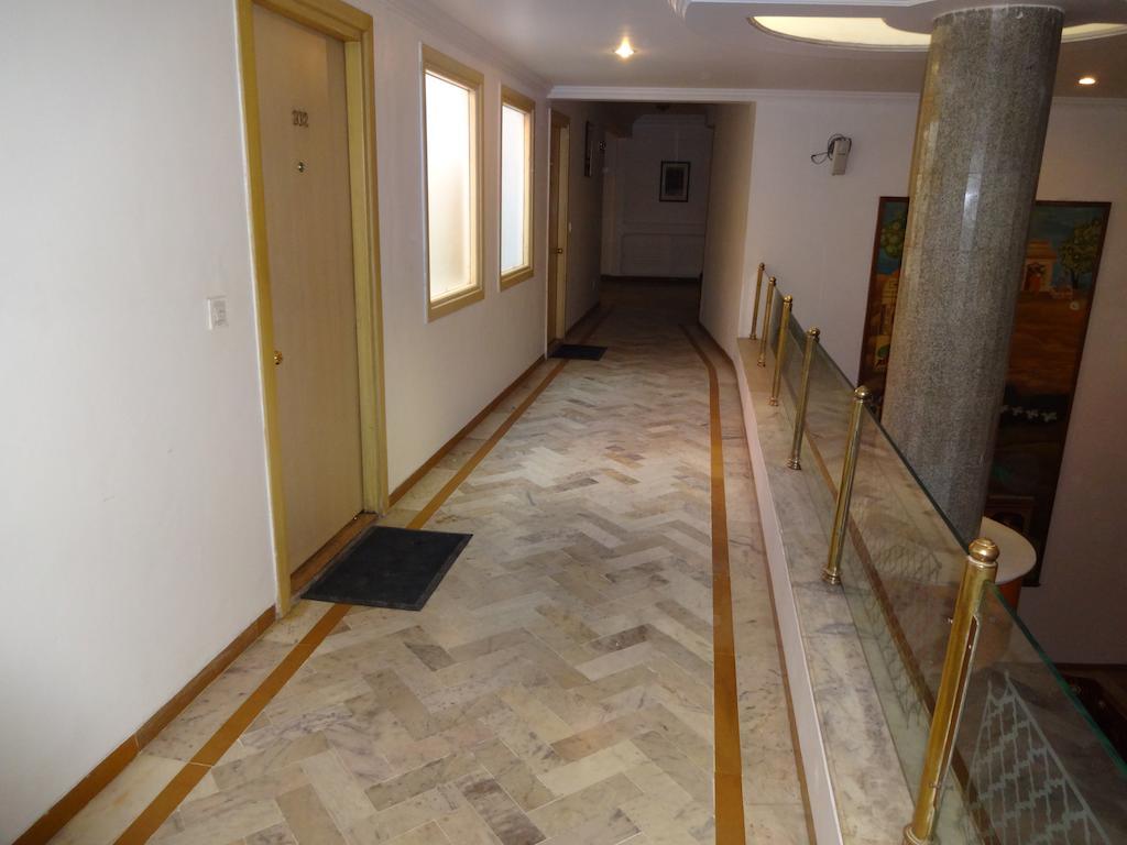 Hotel Amer Palace 博帕尔 外观 照片