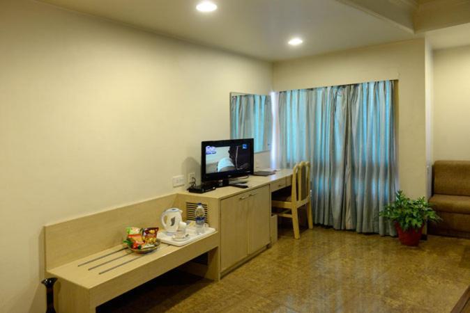 Hotel Amer Palace 博帕尔 外观 照片