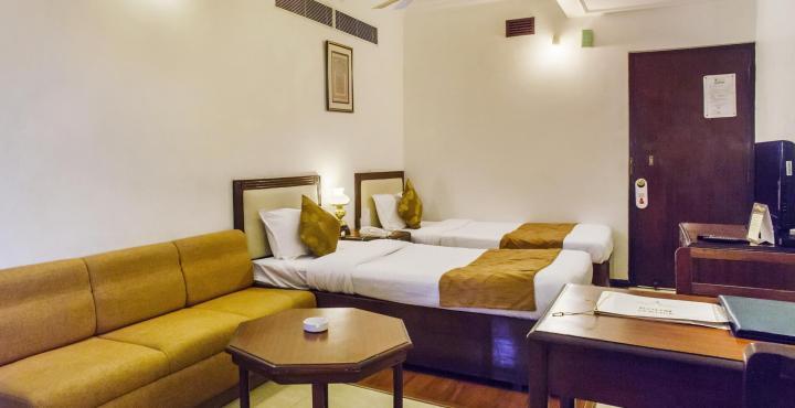 Hotel Amer Palace 博帕尔 外观 照片